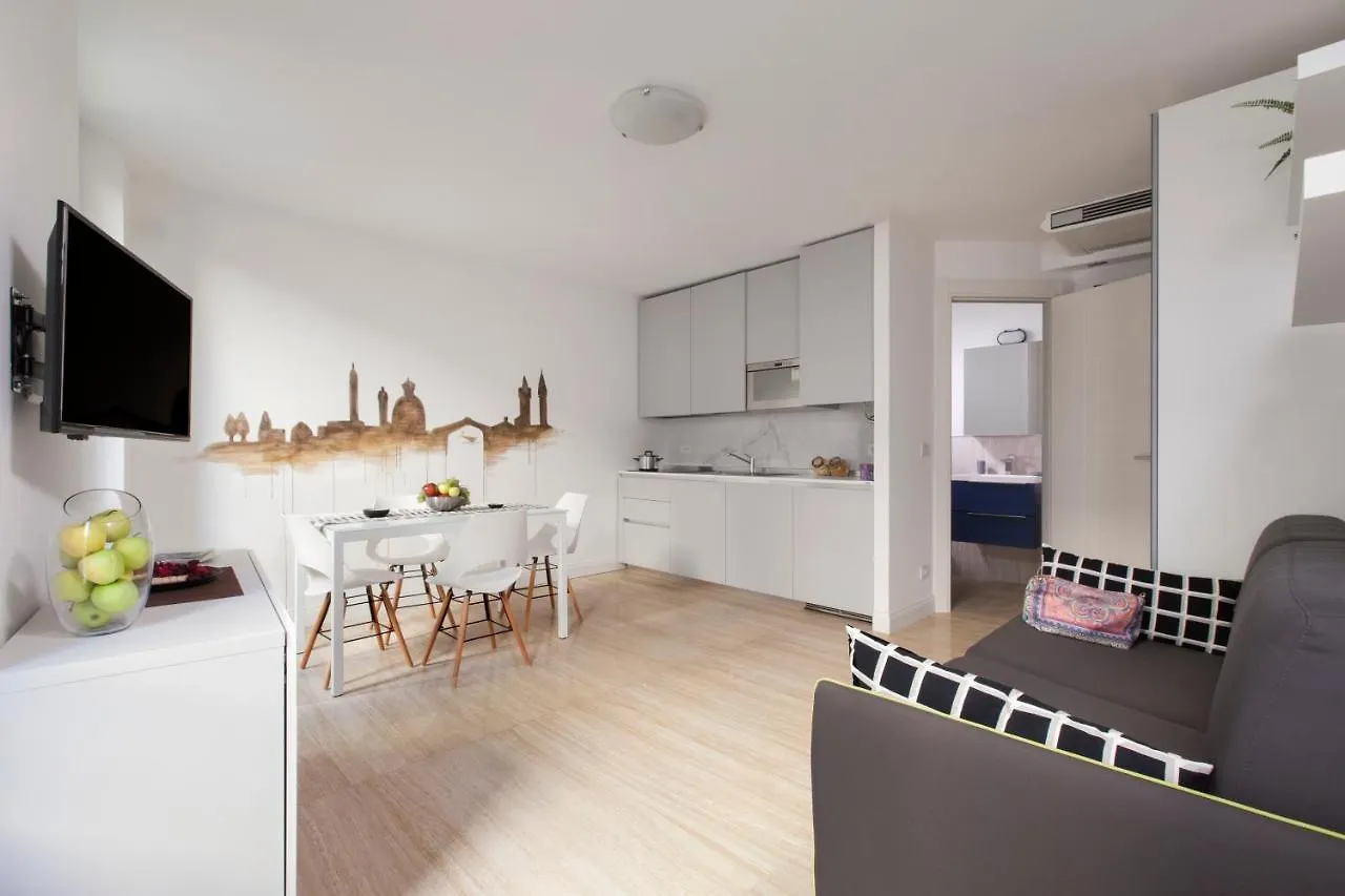 Cannes Old Town Suites فرنسا