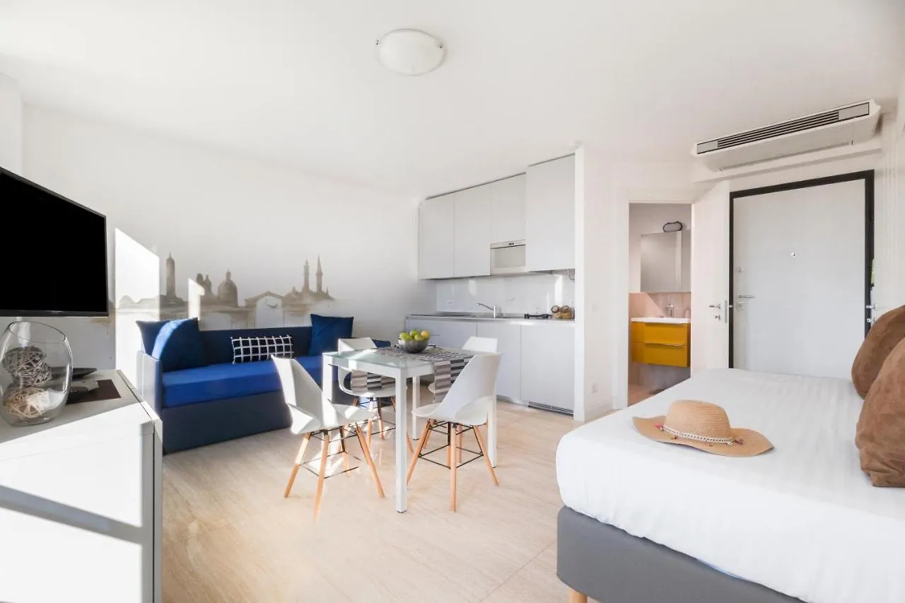 Cannes Old Town Suites Франция